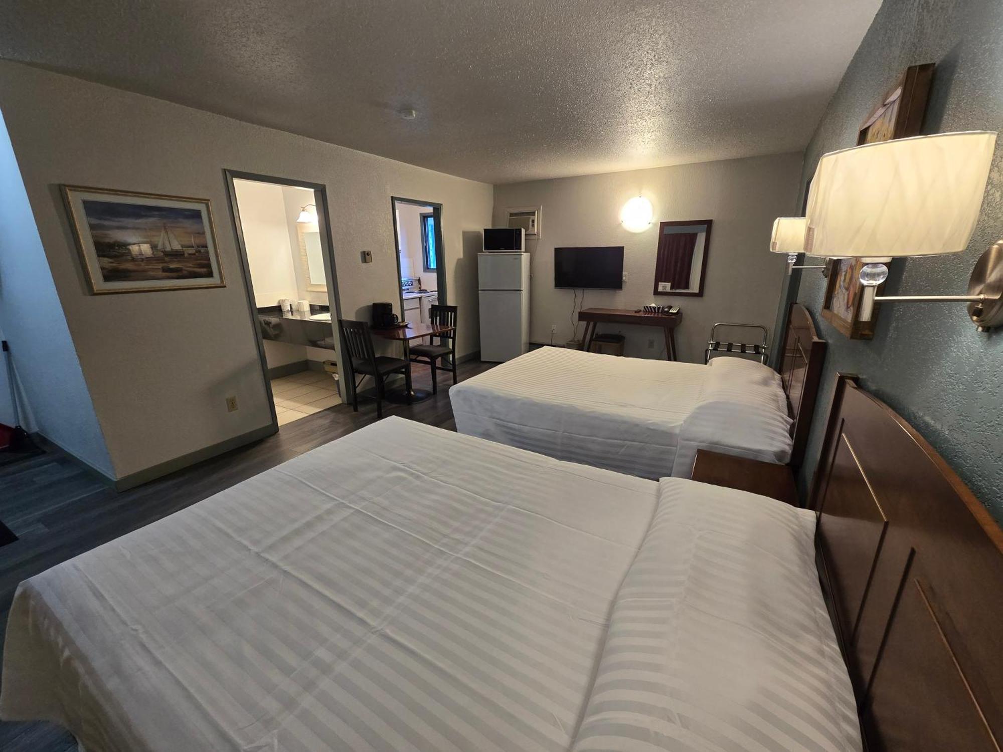 Alpine Inn Valemount Extérieur photo
