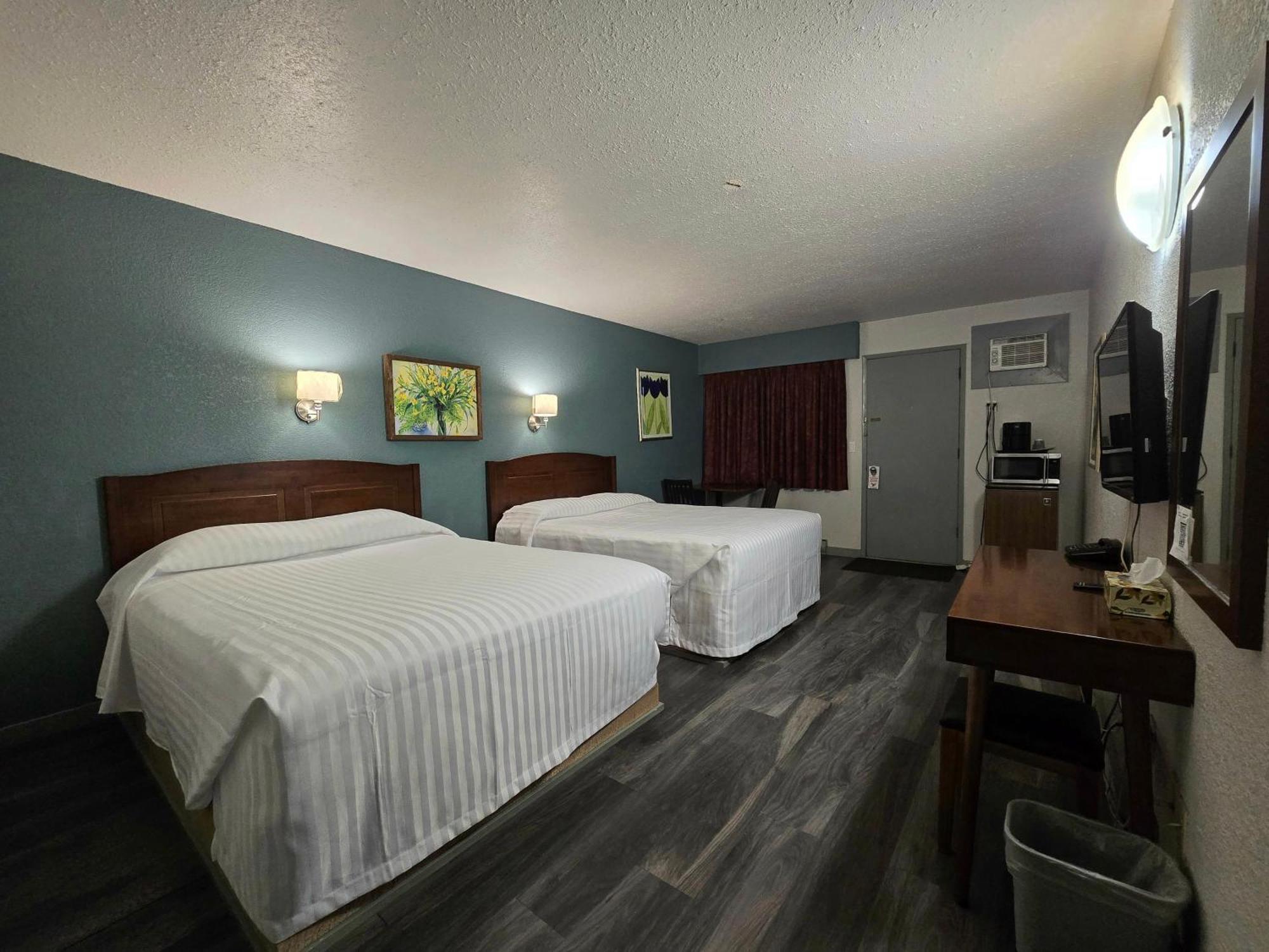 Alpine Inn Valemount Extérieur photo