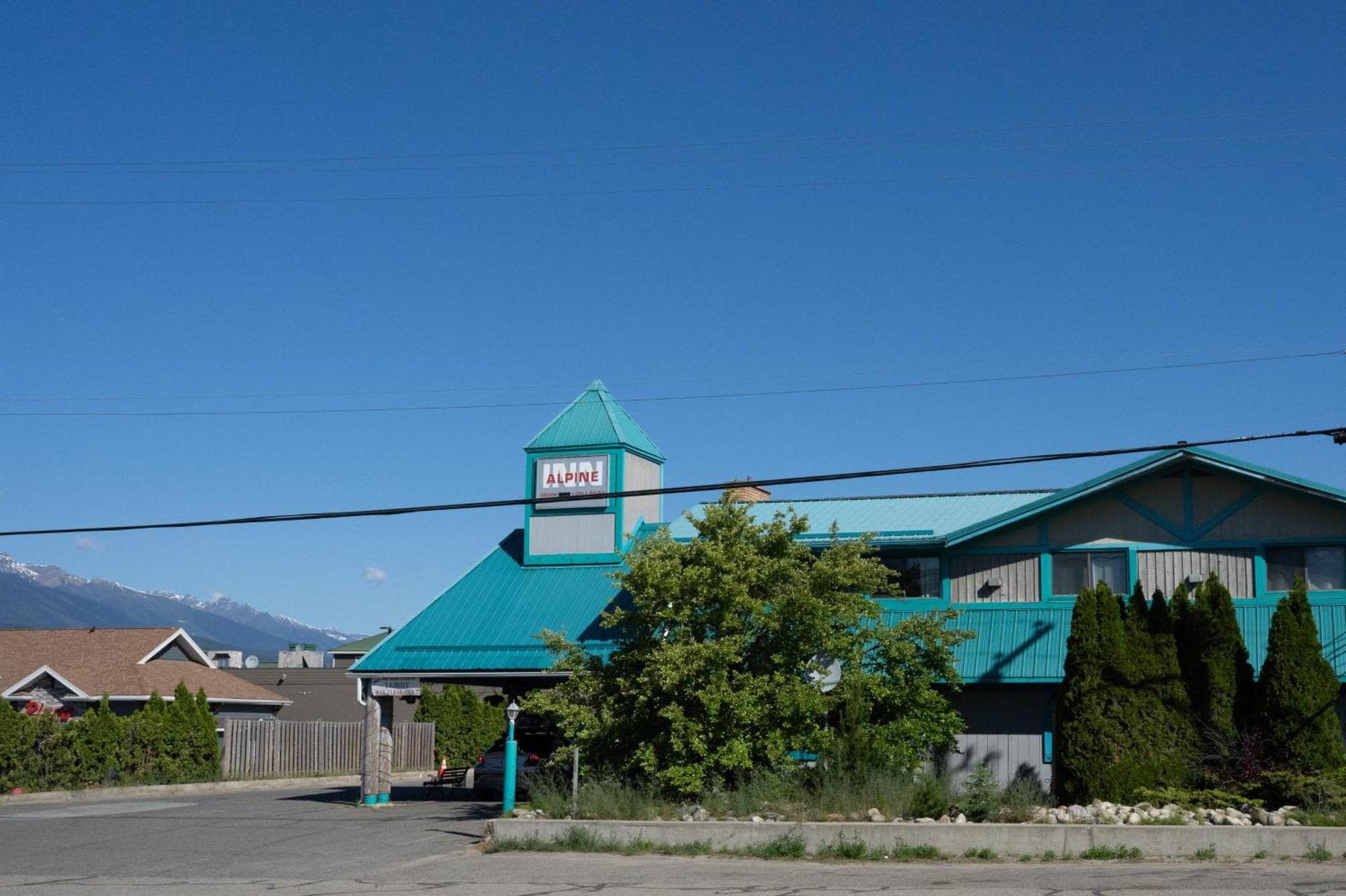 Alpine Inn Valemount Extérieur photo