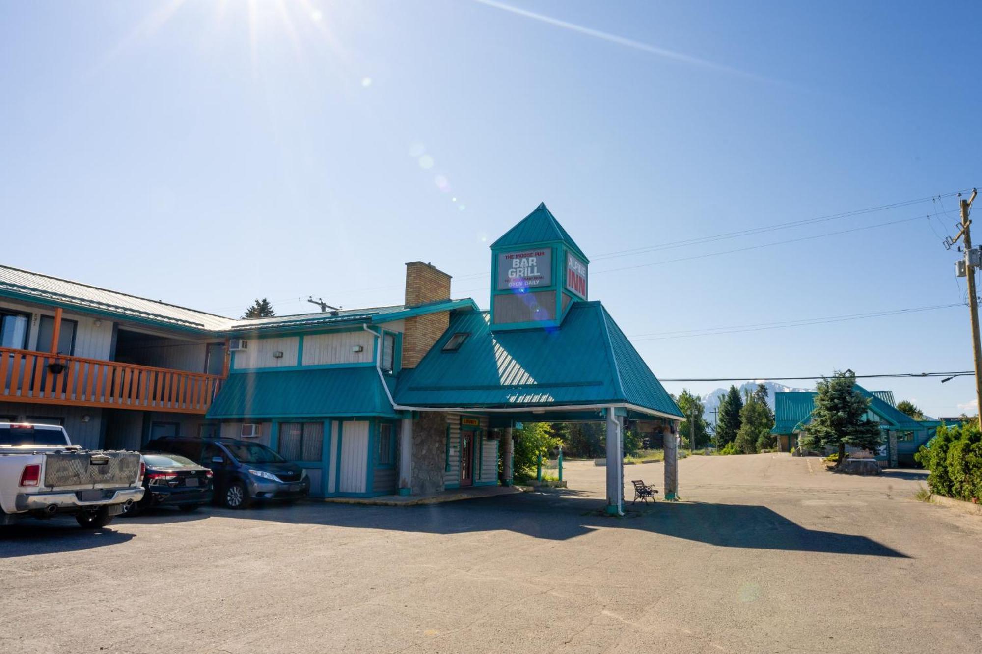 Alpine Inn Valemount Extérieur photo