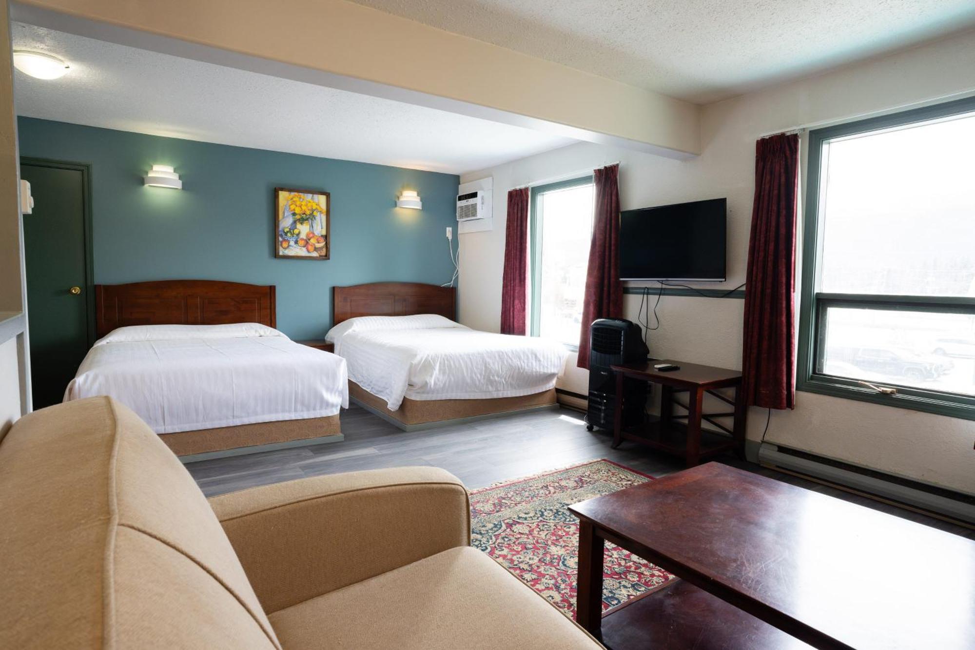 Alpine Inn Valemount Extérieur photo